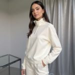Aalamey Basic Quarter-Zip Sweatshirt – Claret